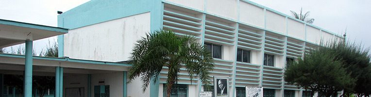 Lycée national Léon M'Ba