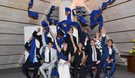 Les lycéens du lycée Jules Verne célèbrent l'obtention du Bachibac, le 19 mai 2017
