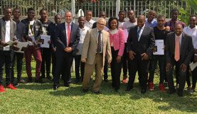 Sylvain Itté (au centre), ambassadeur de France en Angola - juillet 2018