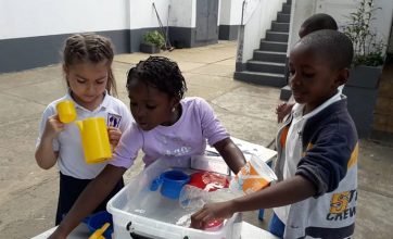 Journée des sciences à Muanda