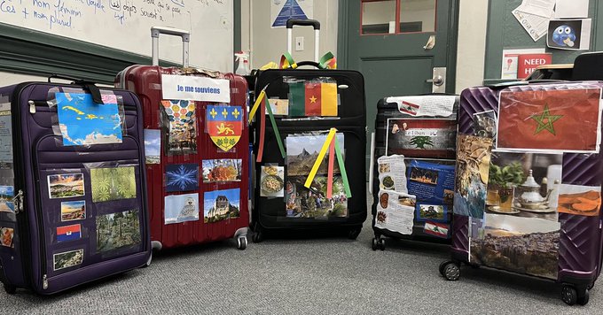 Les valises de la francophonie part l'Atlanta International School