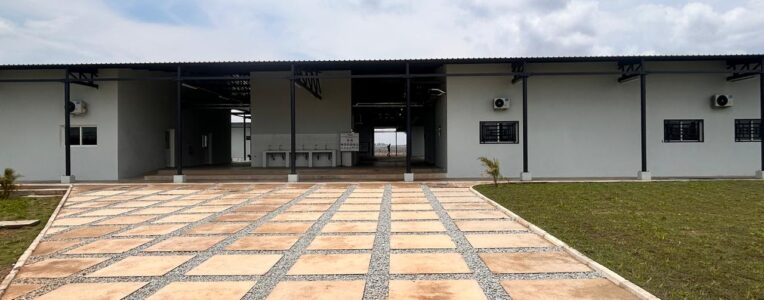 Lycée Eiffel de Huambo - Angola